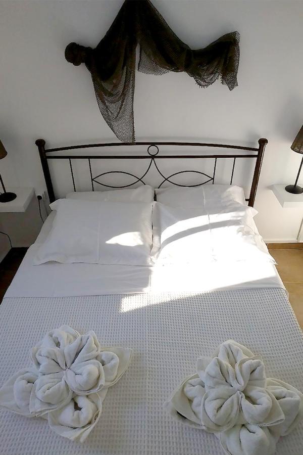 Ariadne,Traditional Apartment In Centre Of Poros Poros Town Exterior photo